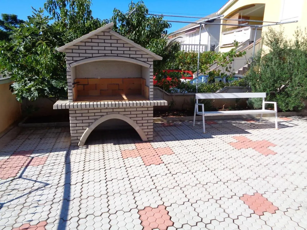 Apartment Apartman Kristo Vir Croatia